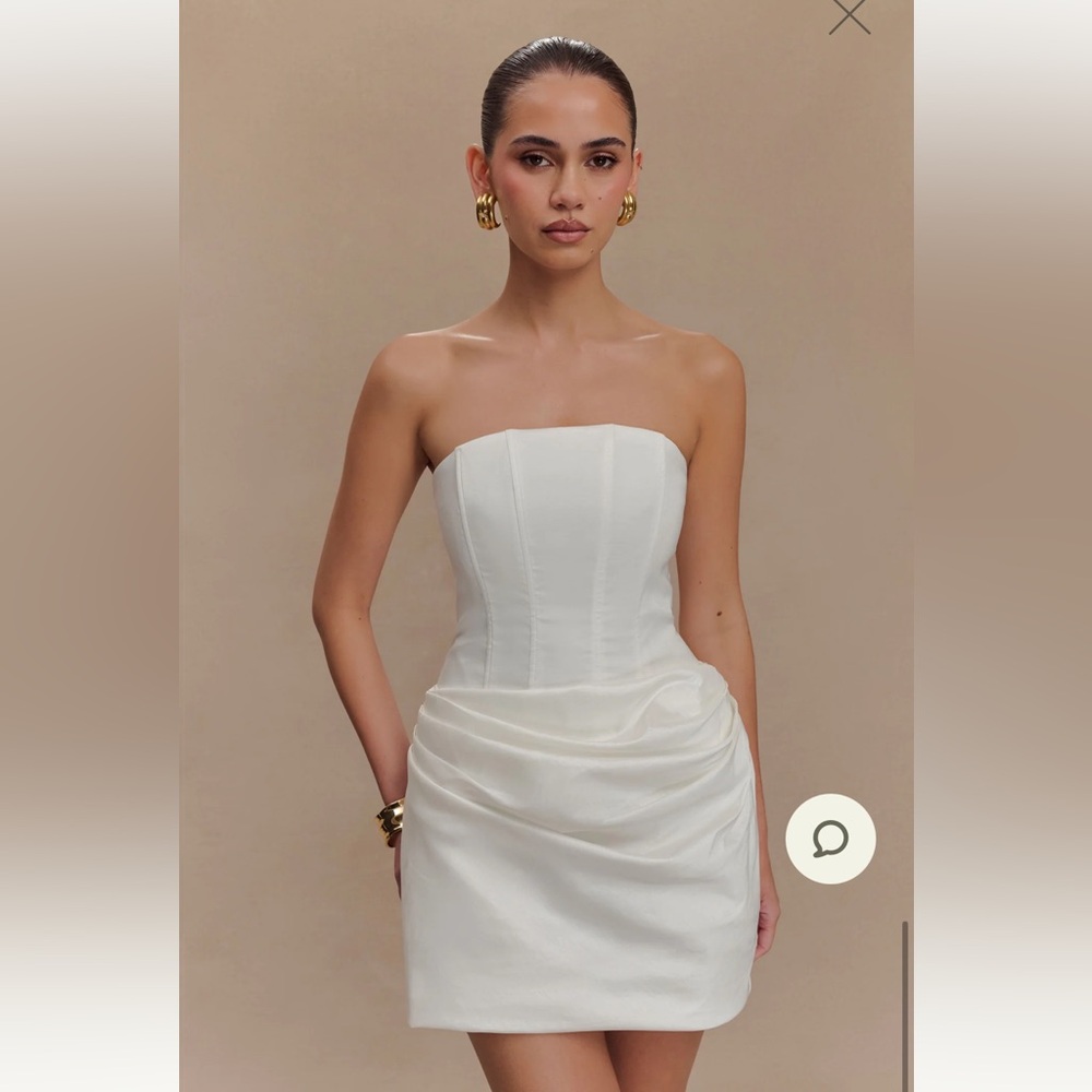Meshki Sasha
Taffeta Strapless Corset Mini Dress - White - Picture 7 of 10